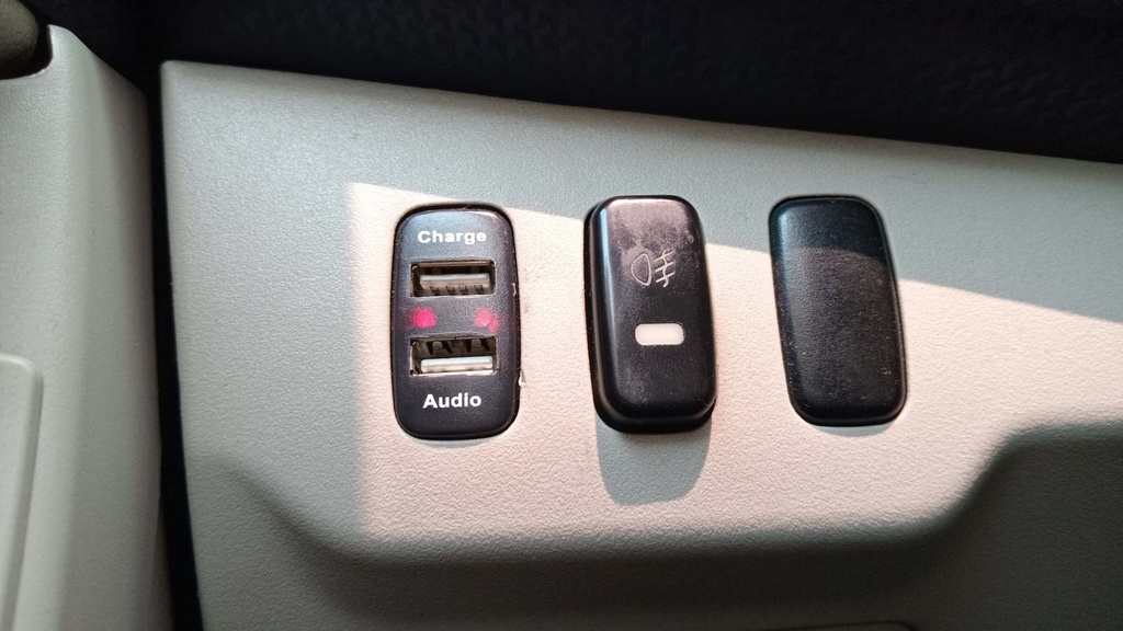 LIGHT SWITCHES