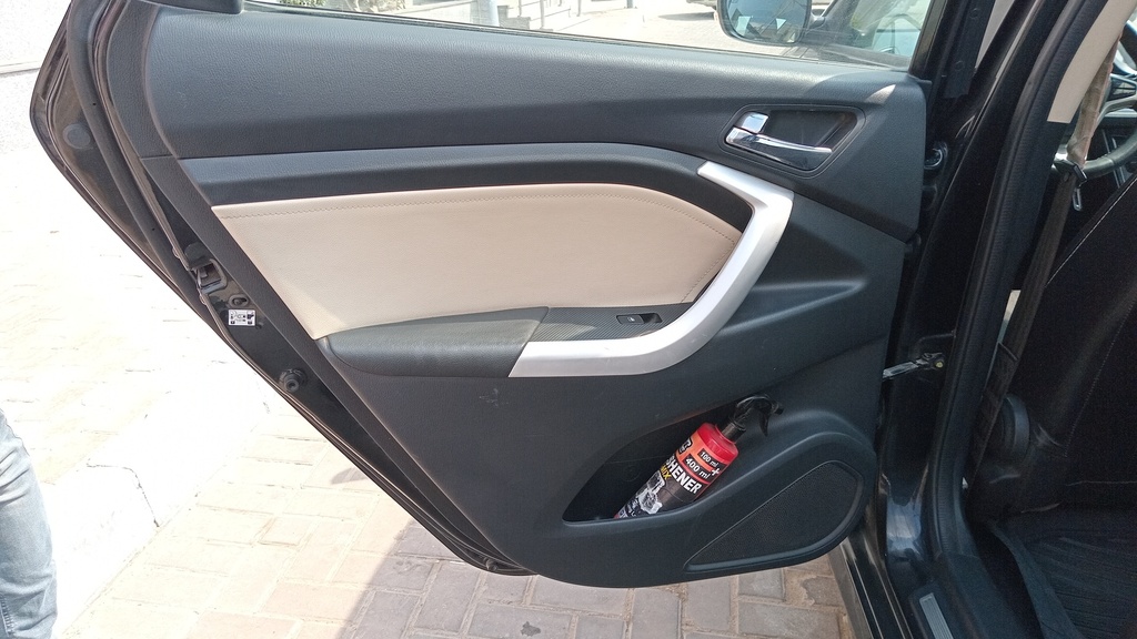 RR L DOOR