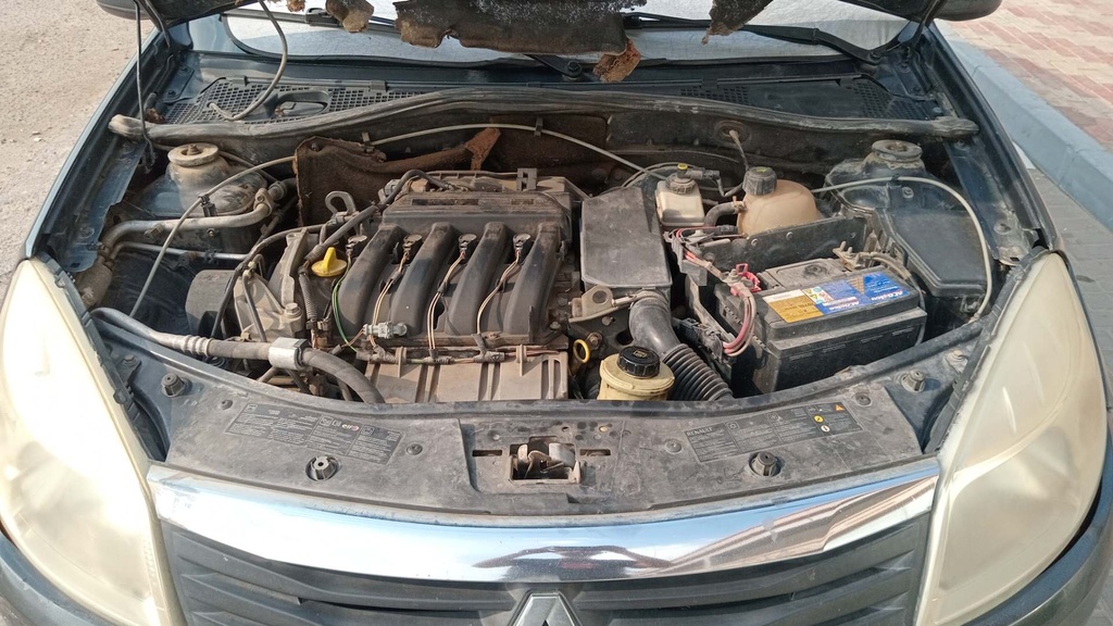 ENGINE COMPARTMENT