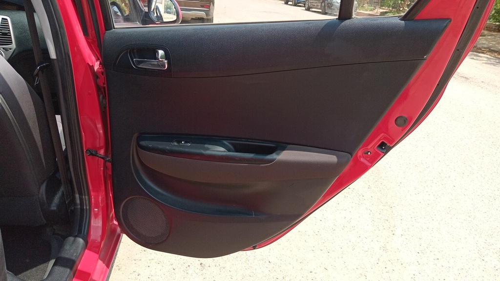 RR R DOOR