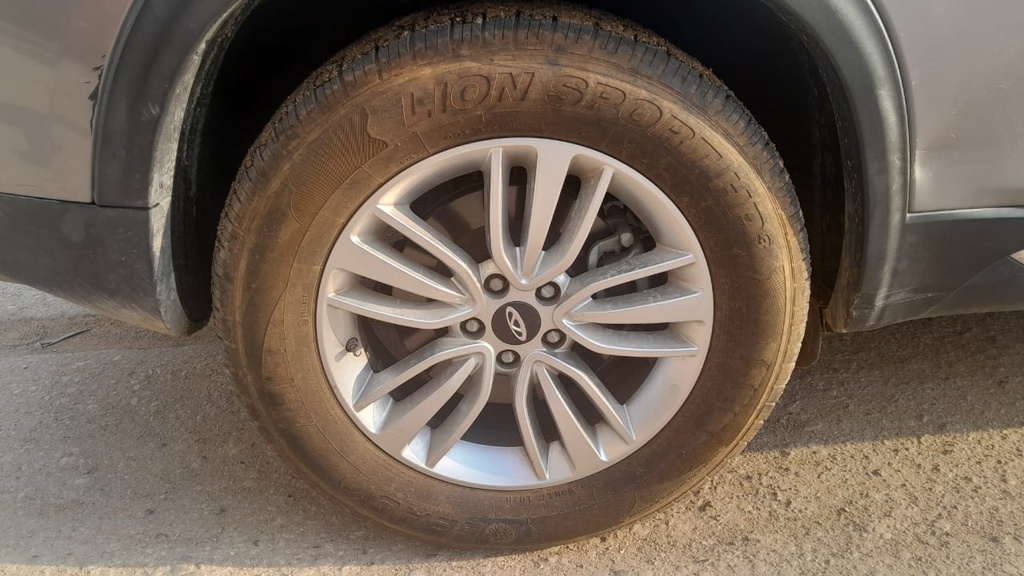 RR R TIRE