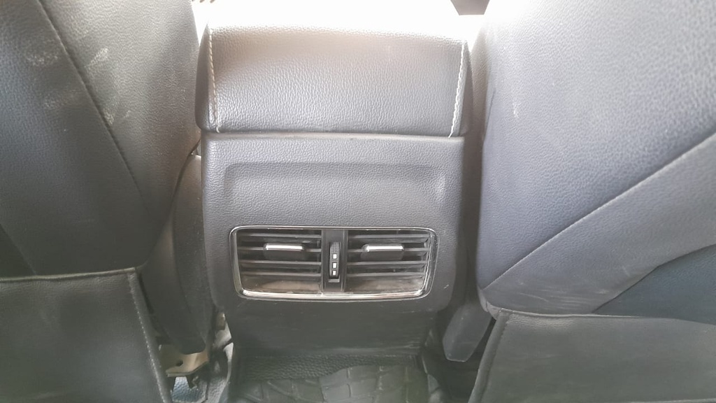 RR AC GRILL