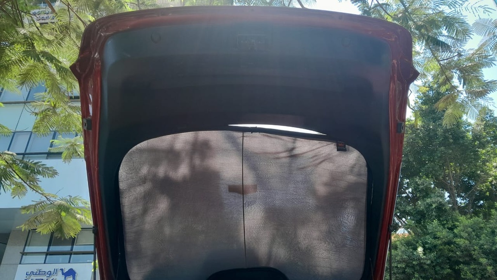 TRUNK HOOD