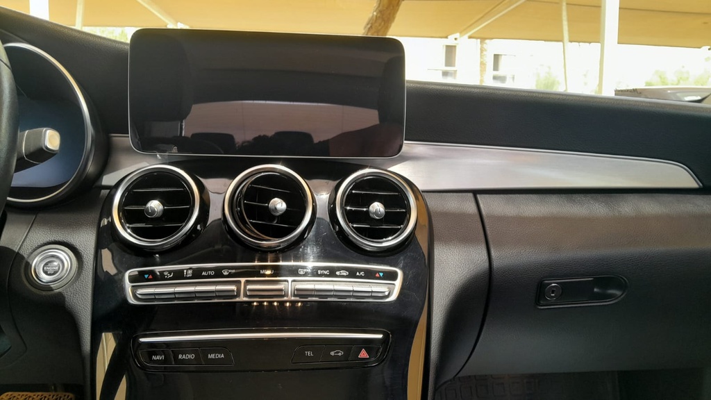 MULTIMEDIA SCREEN