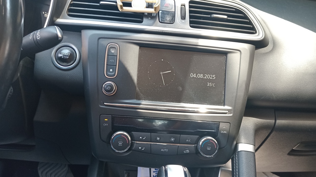 MULTIMEDIA SCREEN