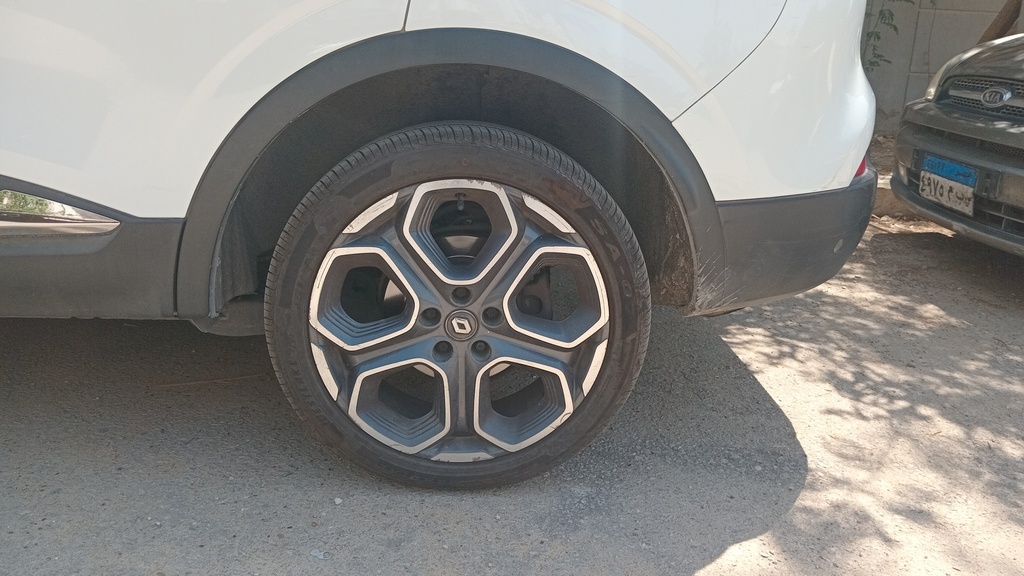 RR L TIRE