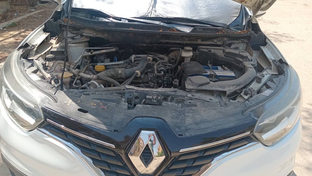 ENGINE COMPARTMENT
