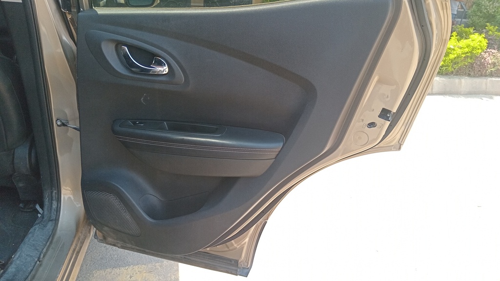 RR R DOOR