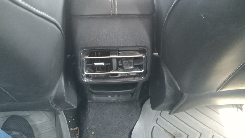RR AC GRILL