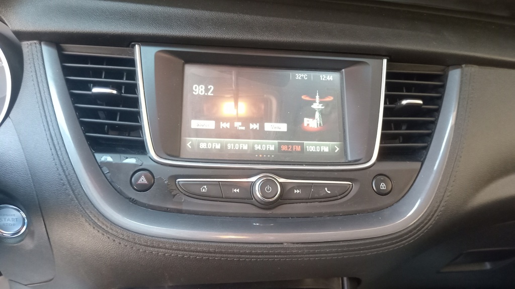 MULTIMEDIA SCREEN