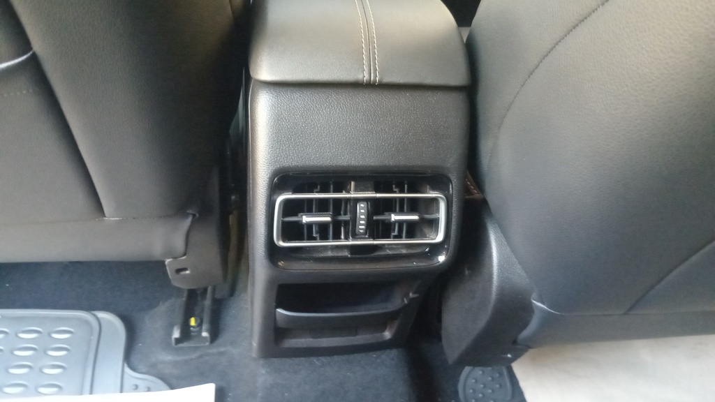 RR AC GRILL