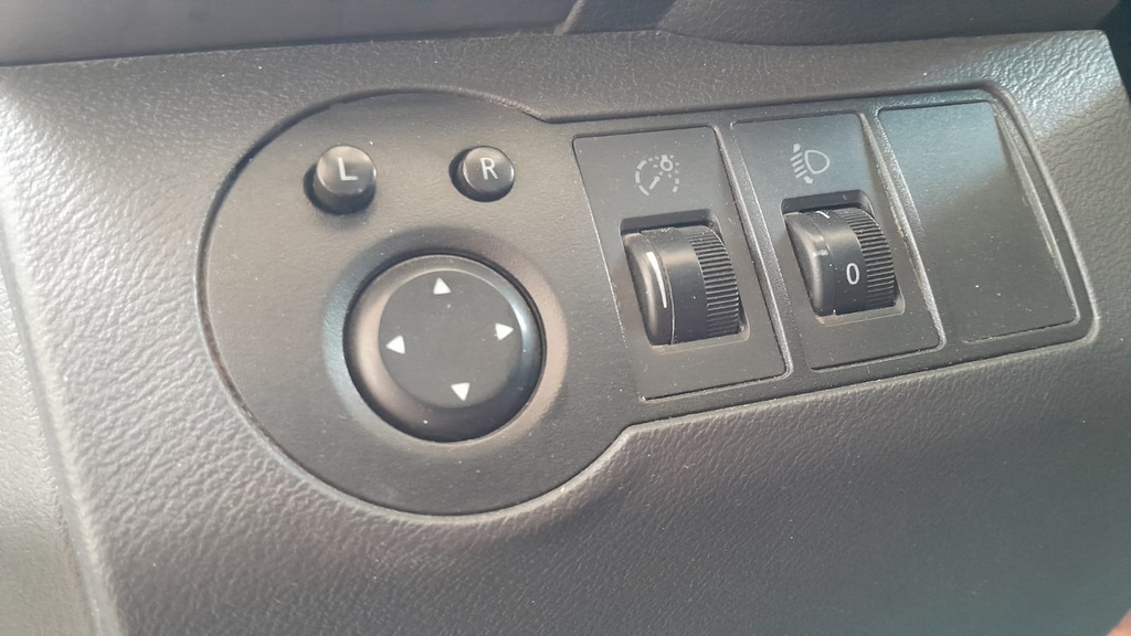 LIGHT SWITCHES