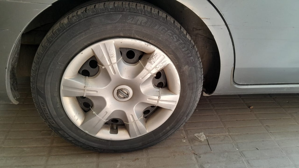 RR R TIRE
