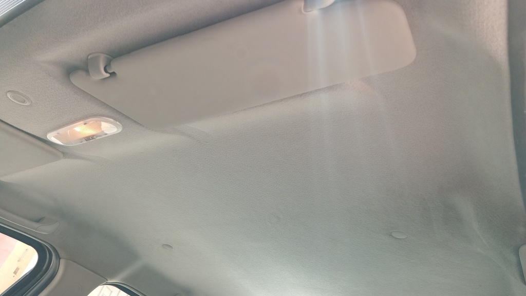 CAR ROOF MAT