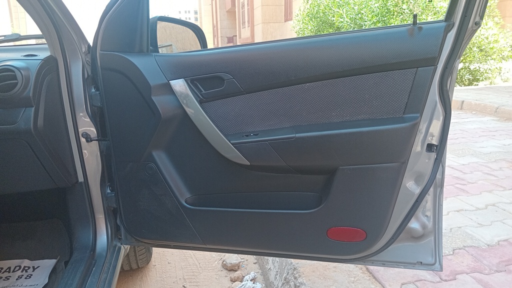 FR R DOOR