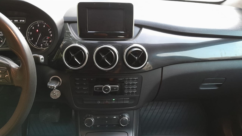 MULTIMEDIA SCREEN