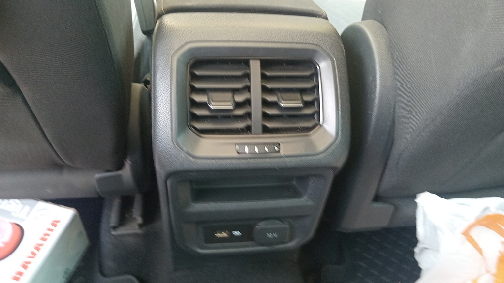RR AC GRILL