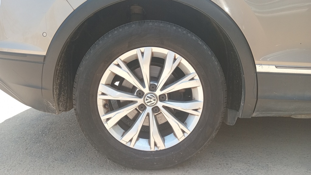 RR R TIRE