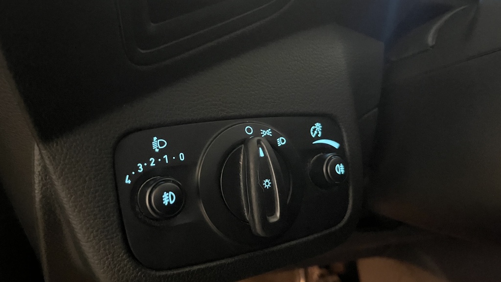LIGHT SWITCHES