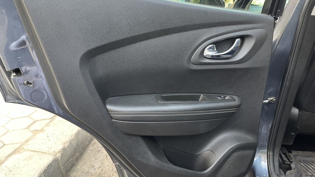 RR L DOOR