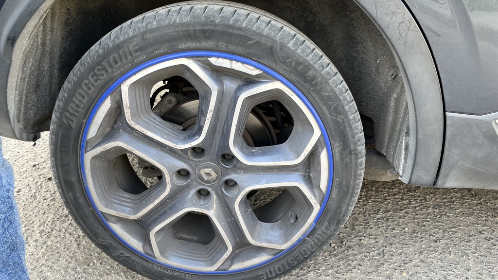 RR R TIRE