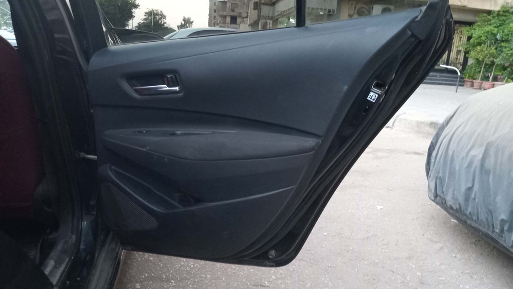 RR R DOOR