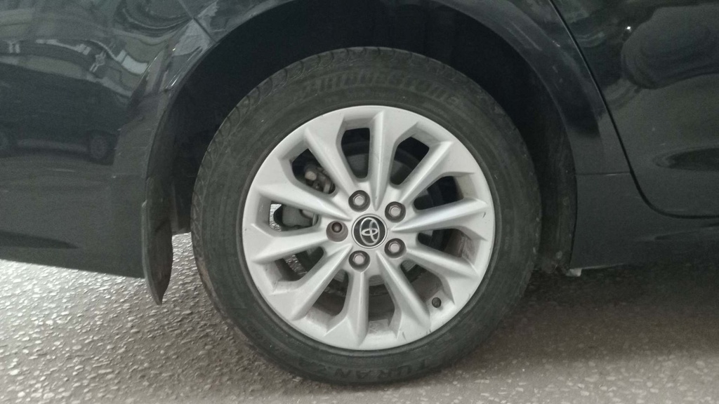 RR R TIRE