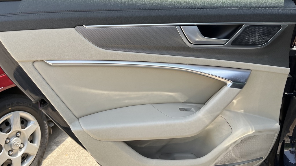 RR L DOOR