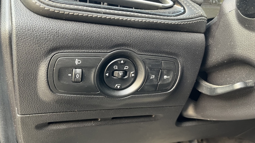 LIGHT SWITCHES