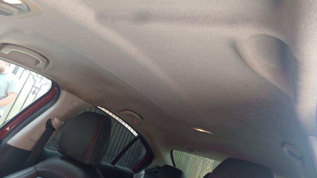 CAR ROOF MAT