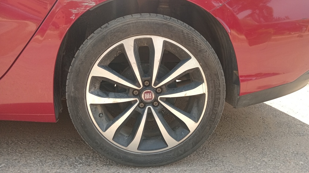 RR L TIRE