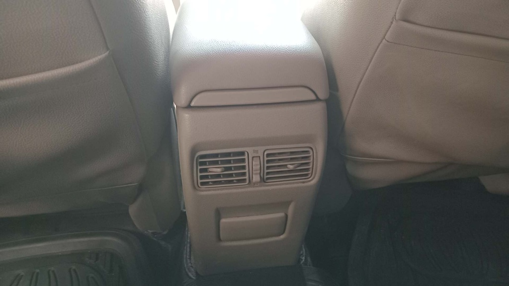 RR AC GRILL