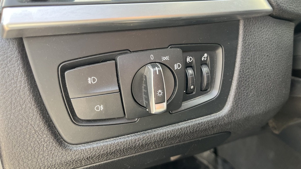 LIGHT SWITCHES
