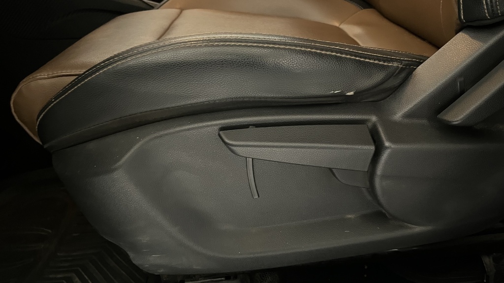 DRIVER SEAT SWITCHES