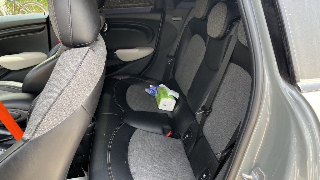 RR SEATS