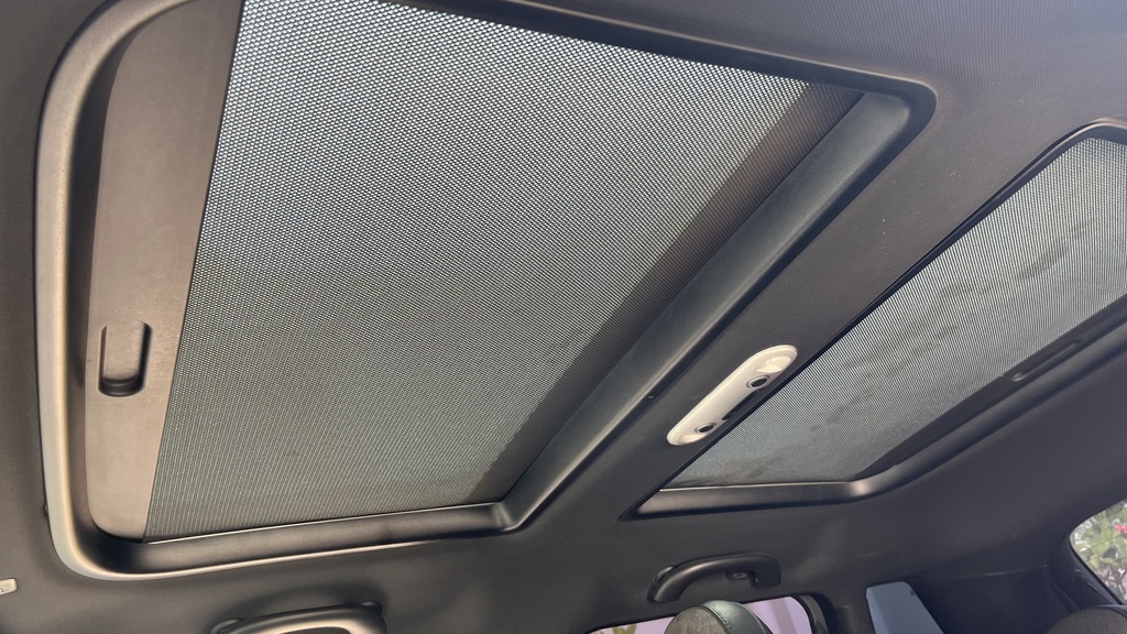 CAR ROOF MAT