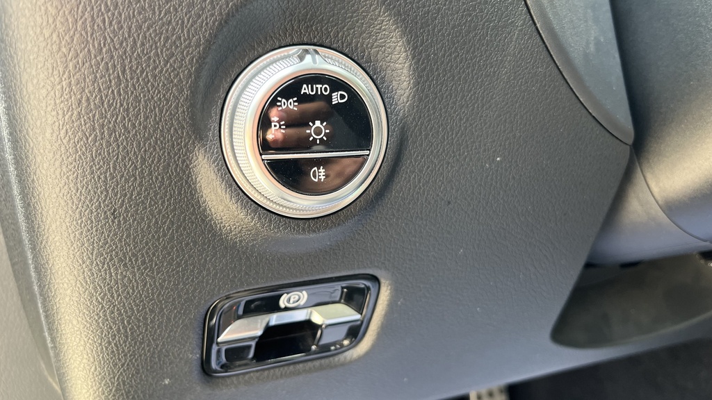 LIGHT SWITCHES