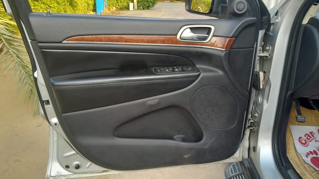 FR L DOOR