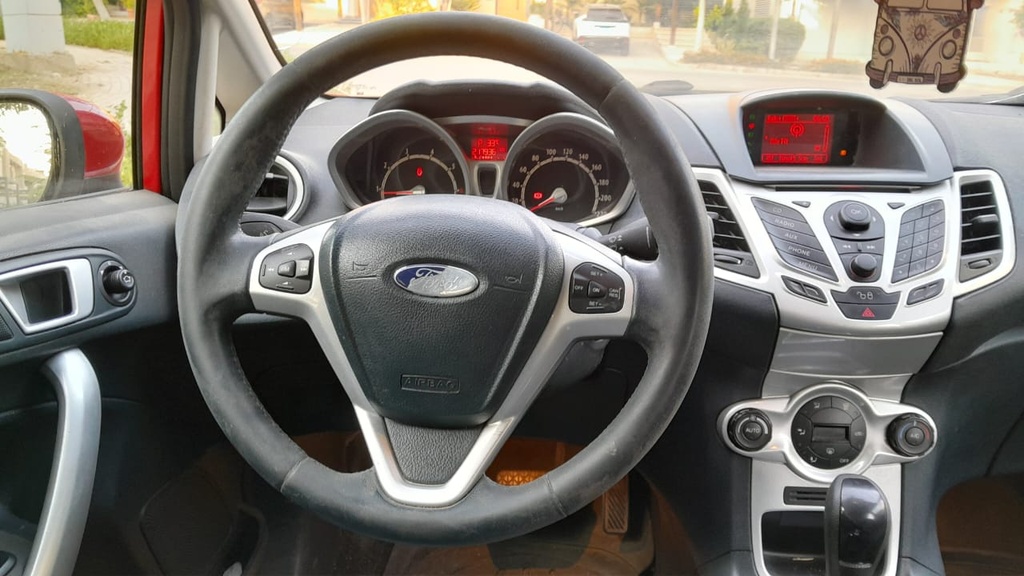 STEERING WHEEL