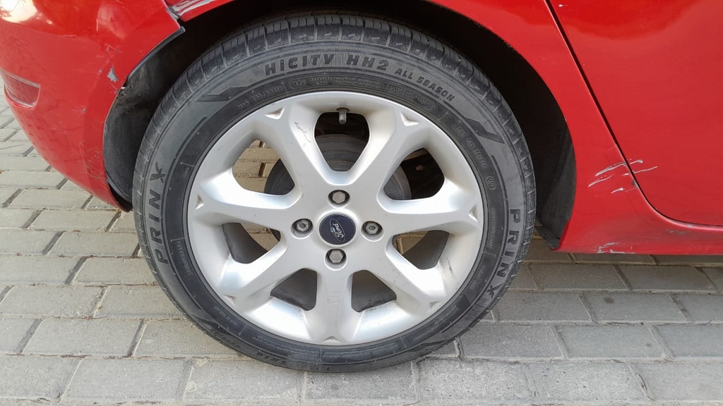 RR R TIRE