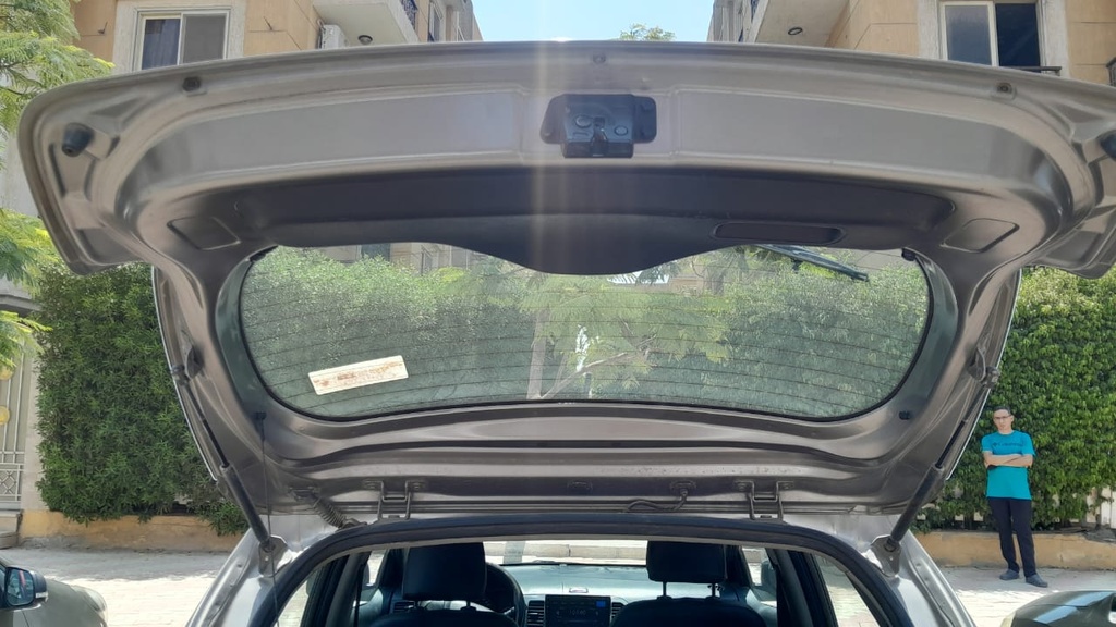 TRUNK HOOD