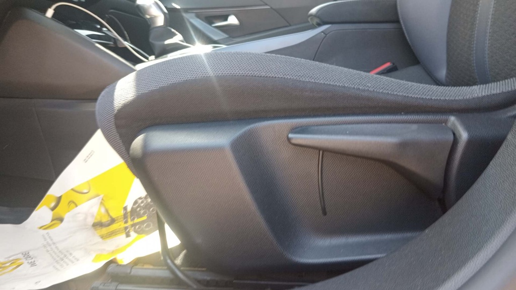 DRIVER SEAT SWITCHES