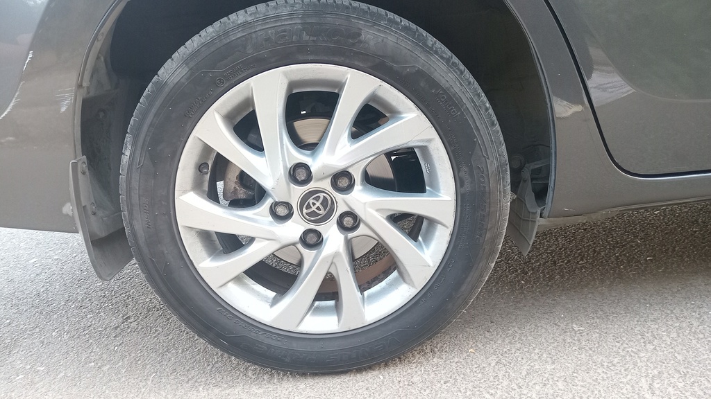 RR R TIRE