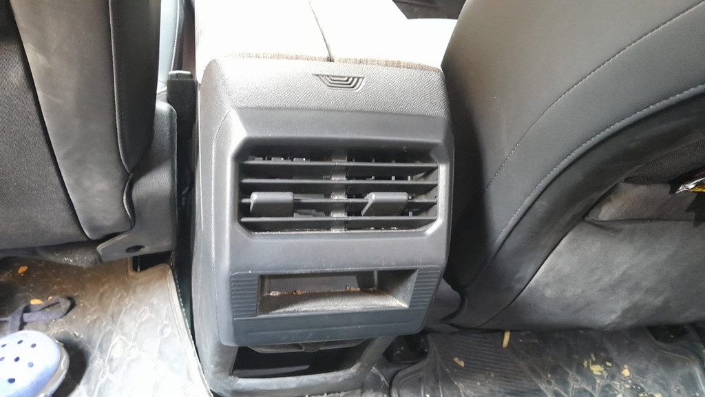RR AC GRILL