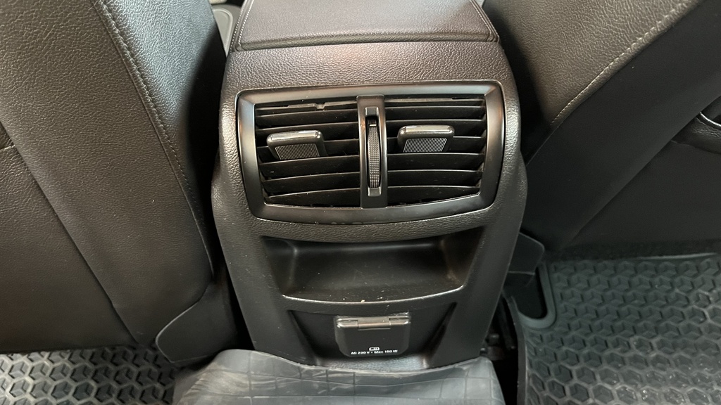 RR AC GRILL