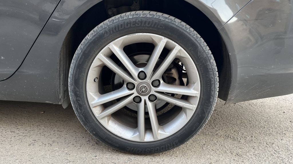 RR L TIRE