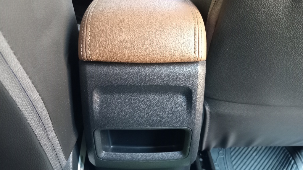 RR AC GRILL