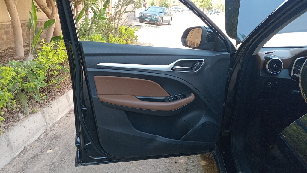 FR L DOOR