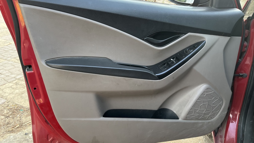 FR L DOOR