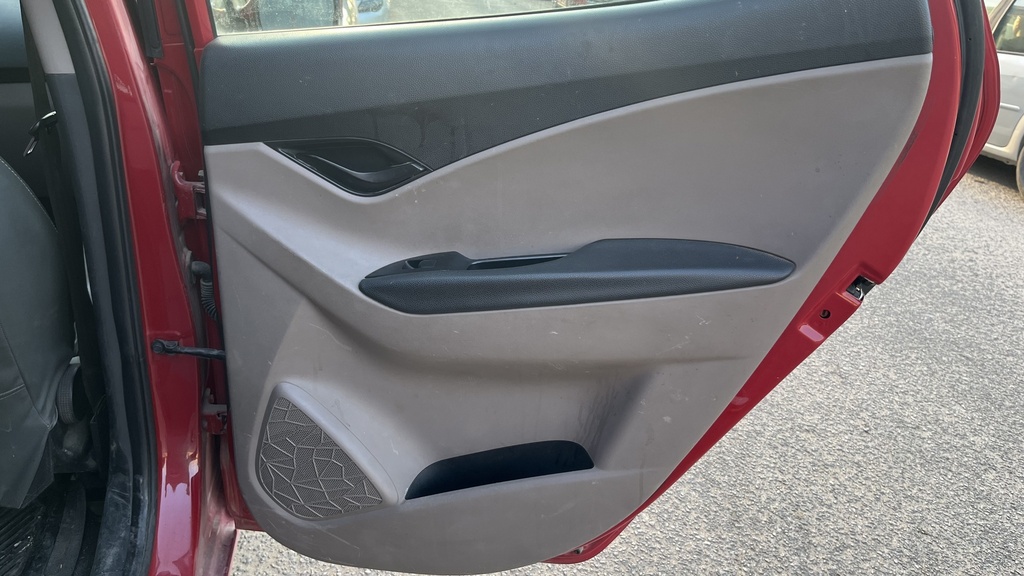 RR R DOOR